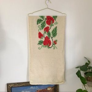 True Vintage Embroidered Strawberry Table Runner